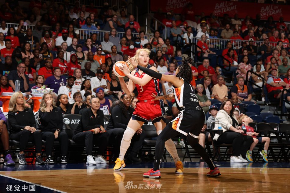 [WNBA]神秘人84-69水星 李梦出场18分钟砍下7分